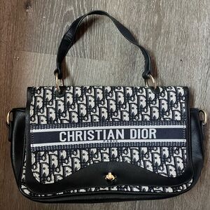 Non authenticated Dior purse